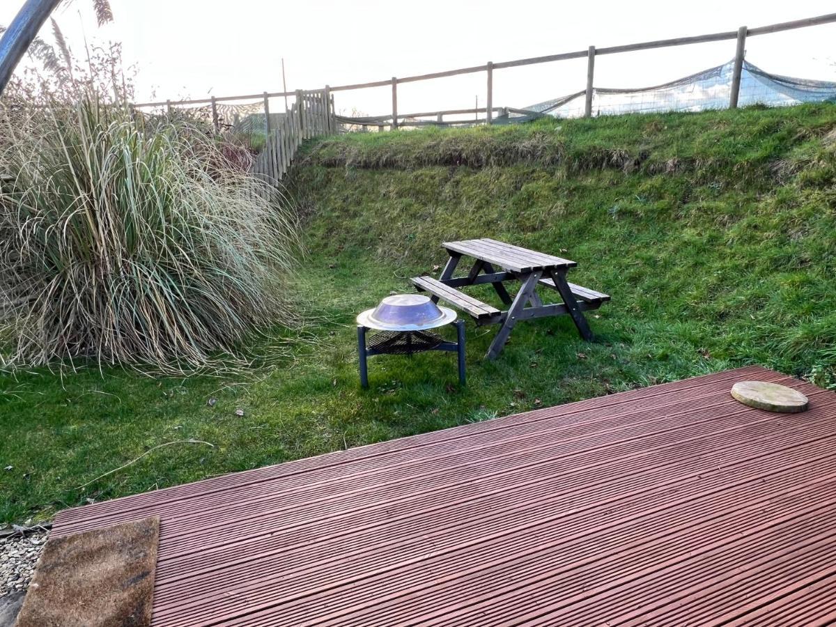 Stonehenge Campsite & Glamping Hotel Berwick St James Ngoại thất bức ảnh