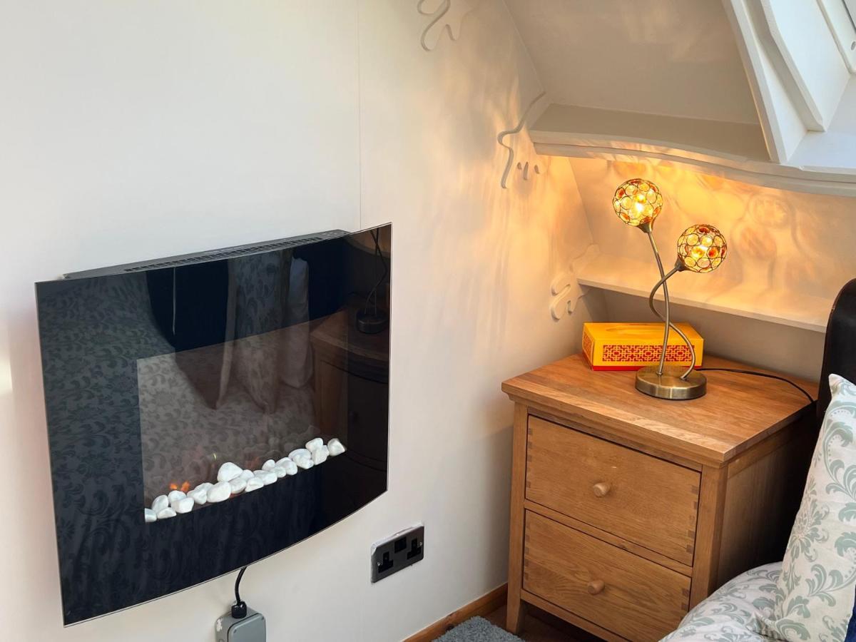 Stonehenge Campsite & Glamping Hotel Berwick St James Ngoại thất bức ảnh