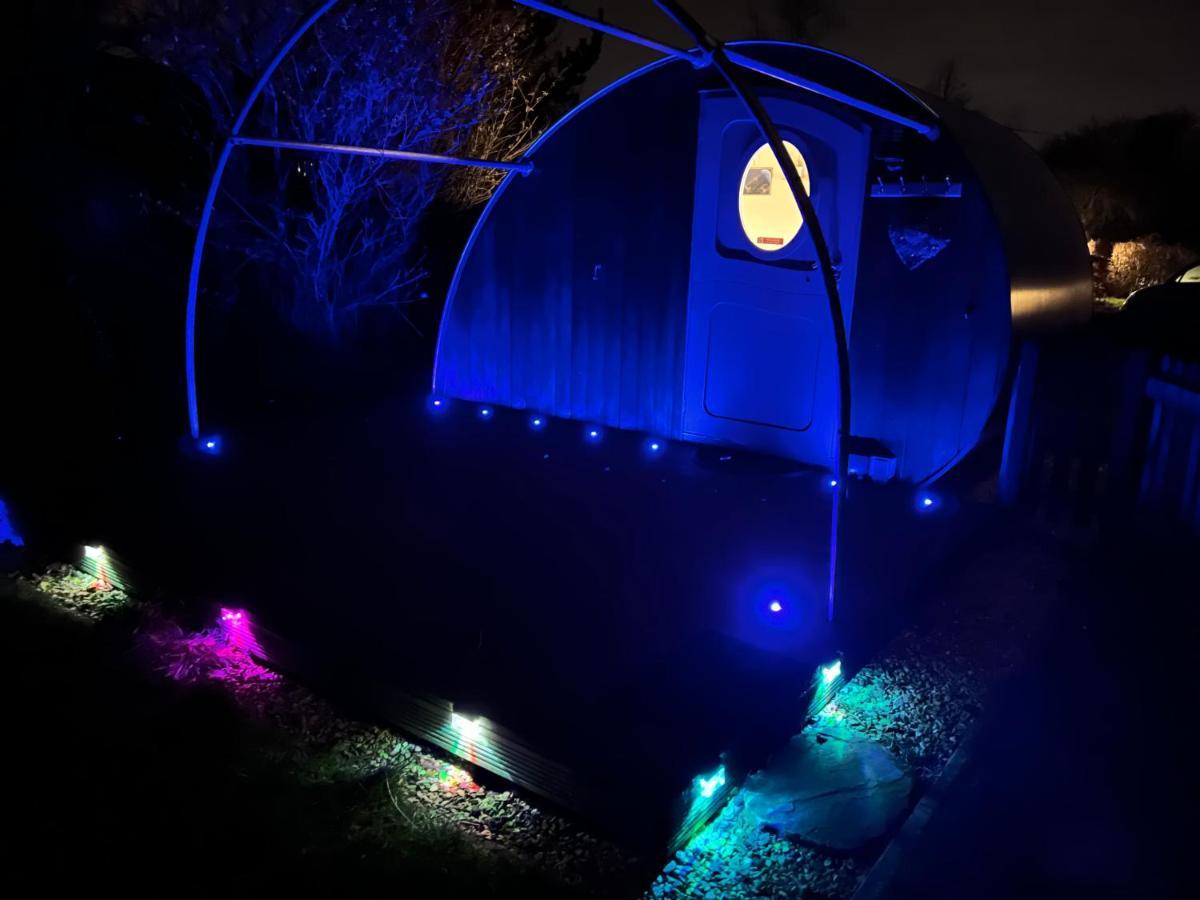 Stonehenge Campsite & Glamping Hotel Berwick St James Ngoại thất bức ảnh