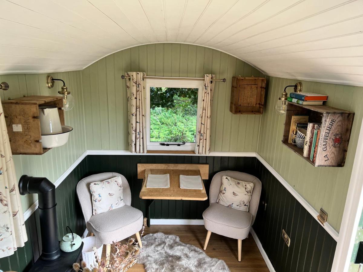 Stonehenge Campsite & Glamping Hotel Berwick St James Ngoại thất bức ảnh